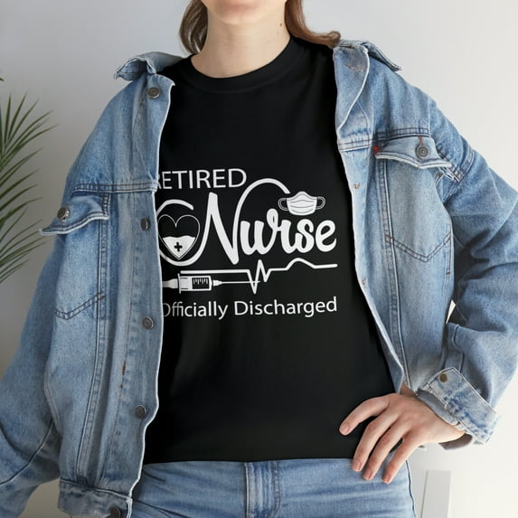 Retired Nurse Officially Discharged Retirement Party T-Shirt