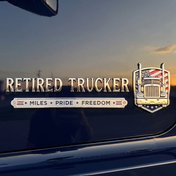 Retired Truck Driver Car Emblem Badge, Universal Truck Driver Edition Emblem Car Decals, Adhesive 3D Metal Retirement Badge Emblem Sticker, 1pc Residue-Free Plastic Rear Door Decor Kit