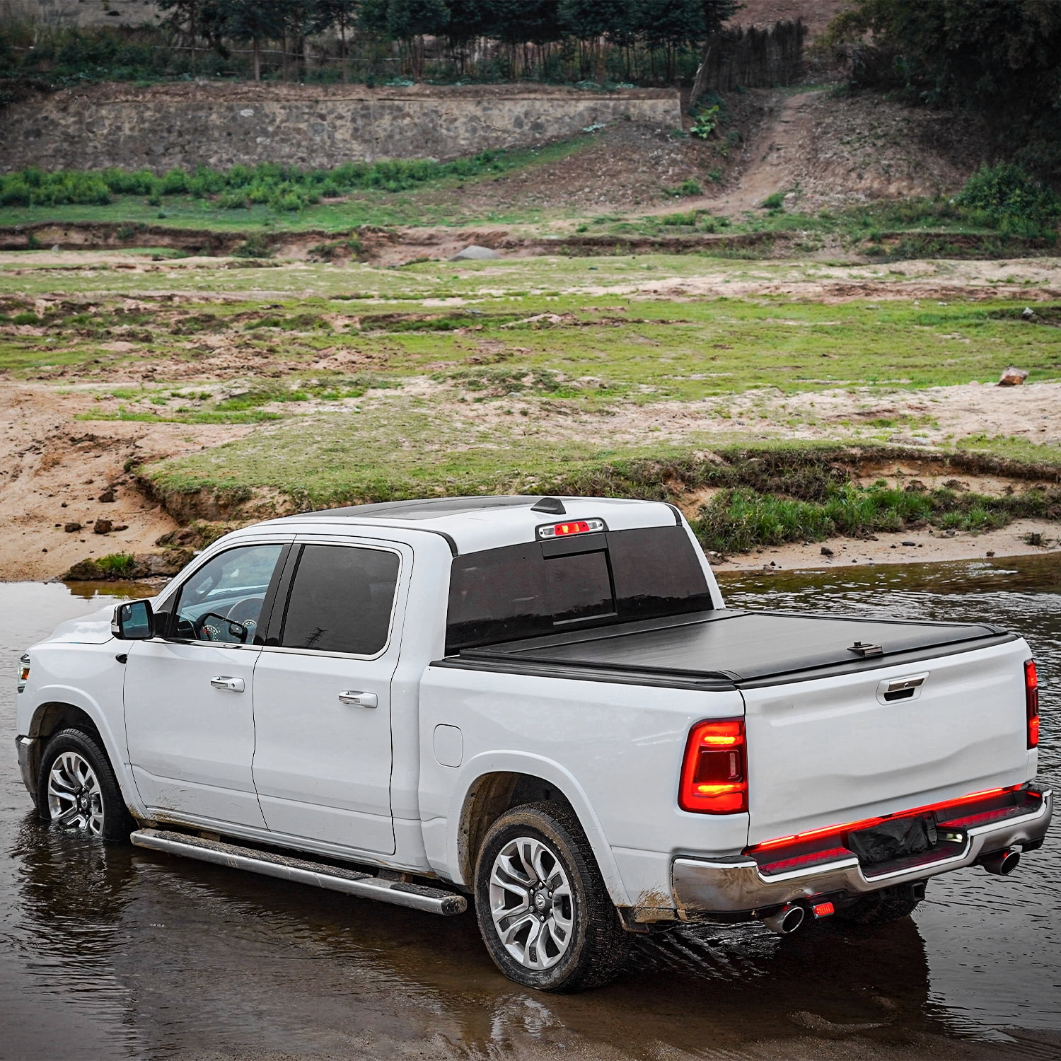 Retractable Truck Bed Tonneau Cover Compatible with 2009 2010 2011 2012 2013 2014 2015 2016 2017 2018 2019 2020 2021 2022 2023 2024 Ram 1500 (5‘6”/67”Bed) Aluminum Truck Bed Cover Password Lock