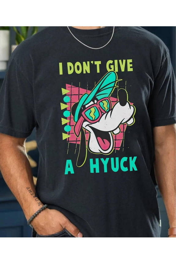 Retro 90s Goofy T-Shirt, I Don't Give A Hyuck Tee, Funny Goofy Movie Shirt ,Disneyland Family Trip ,Black Color,Size L