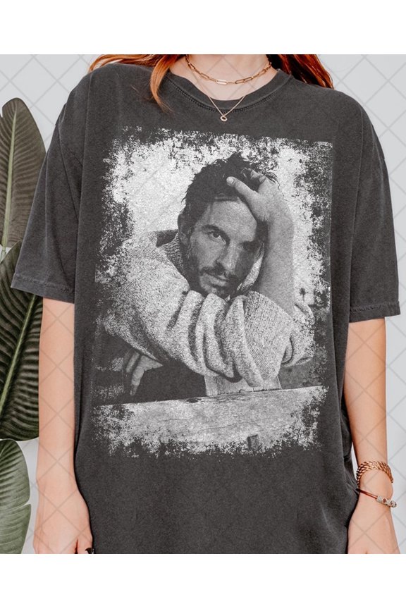 Retro 90s Jonathan Bailey TShirt Peoples Sexiest Man Alive Titles In 2025 Fan Graphic TShi