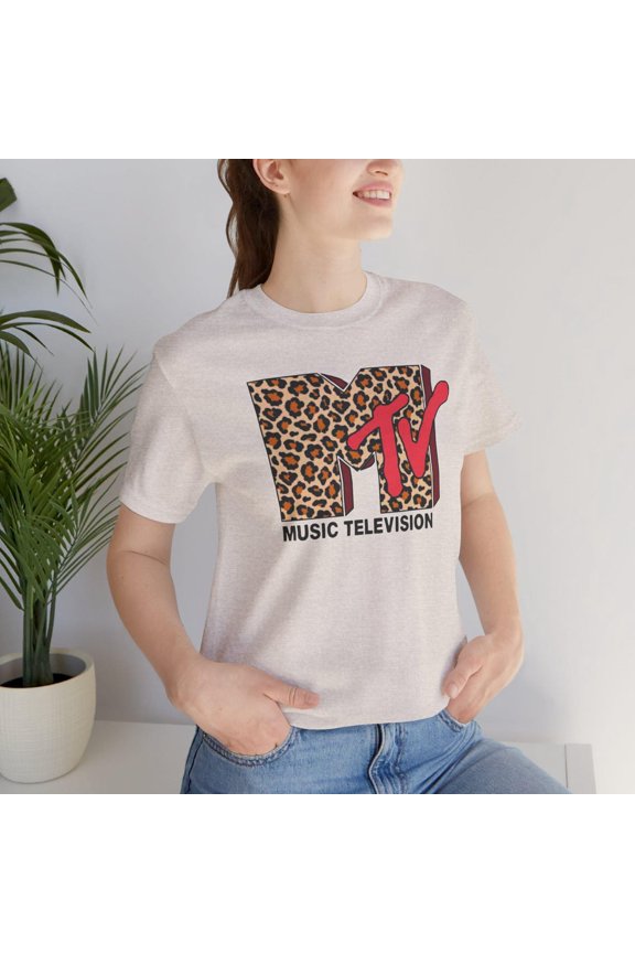 Retro 90s Leopard Print Letter Graphic T-Shirt Vintage Animal Pattern Lover Gift