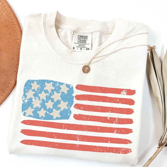 Retro American Flag Shirt, Vintage USA 4th of July Patriotic Graphic Tee, Distressed Red White Blue Shirt Comfort Colors Unisex T-Shirt, Sizes S-3XL
