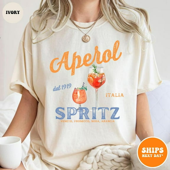 Retro Aperol Spritz T-shirt, Social Club T-shirt, Aperol Spritz Bachelorette T-shirt, Campari Aperol Spritz Cocktail T-shirt, Gift for Her.