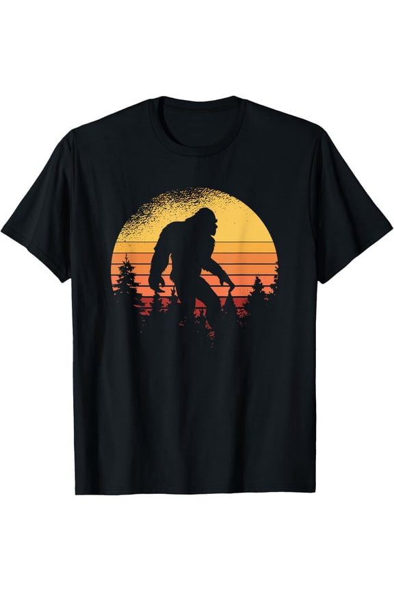 Retro Bigfoot Believer Silhouette Sasquatch Hide And Seek Mens T-Shirt