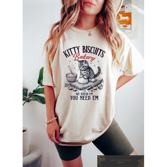 Retro Comfort Cat T-shirt, Kitty Biscuits Bakery Shirt, Cute Kitten T-shirt, Bakery Mom, Baking Crewneck, Cat Mama Outfit, F3344 All Size S-5Xl