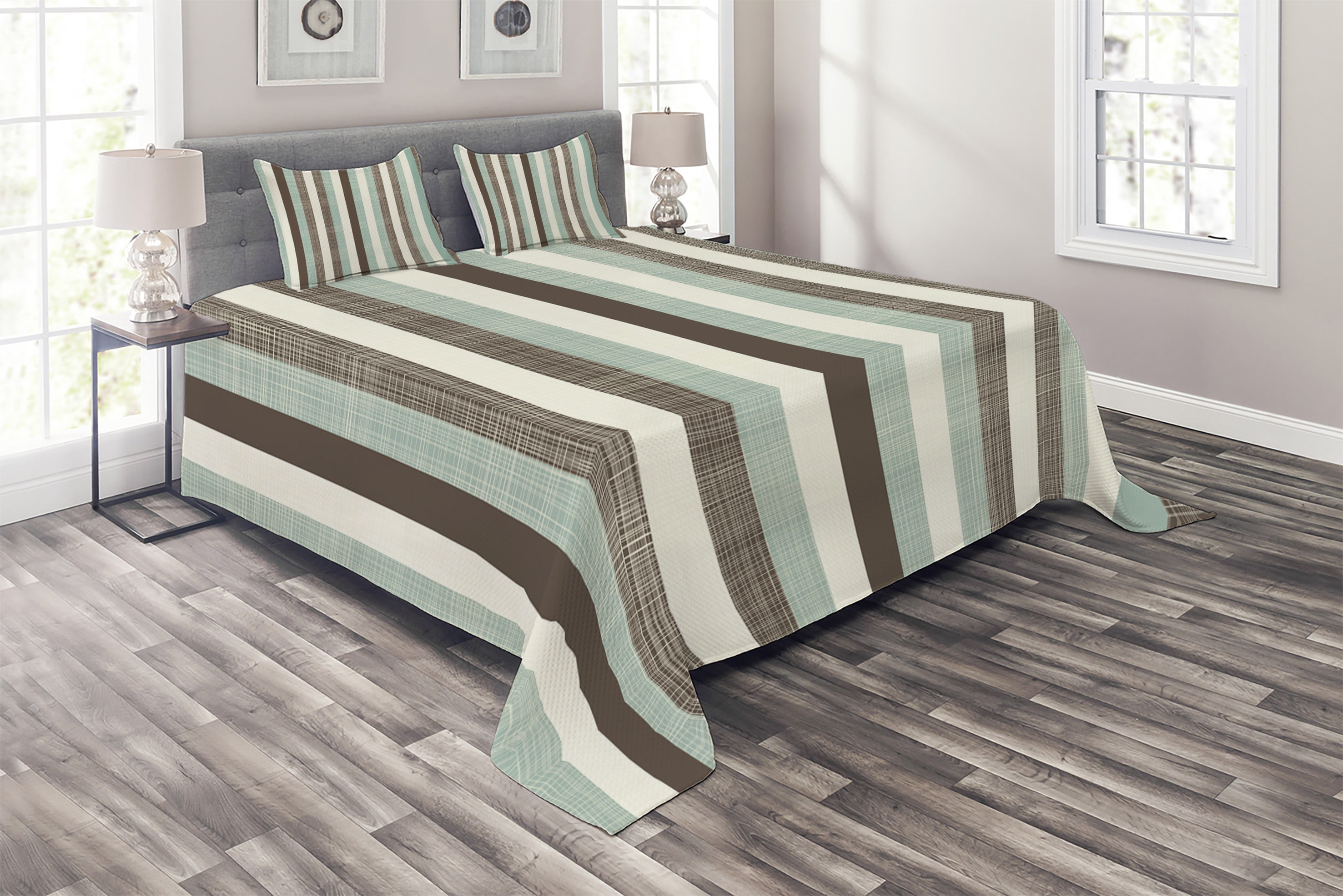 Retro Coverlet, Classical Vertical Stripes Pattern Texture Image Old
