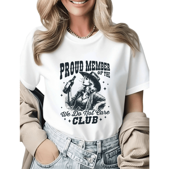 Retro Cowgirl Bottle We Do Not Care Club Graphic Tees Womens T shirt White/Black S-5XL Shirts Casual Western Tops
