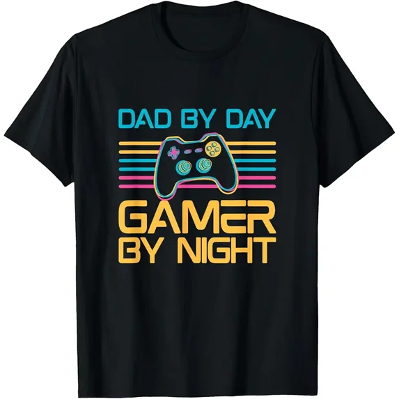 Retro Dad By Day Gamer By Night T-Shirt - Funny Father's Day Gaming Gift for Men - Vintage Video Game Controller Graphic Tee - Comfortable Cotton Apparel