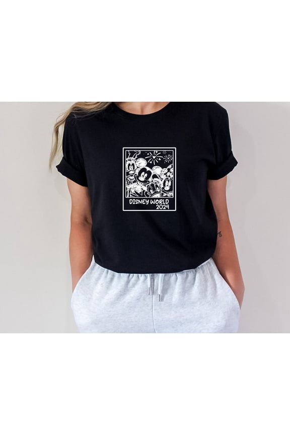 Retro Disneyworld 2024 Mickey And Friends Kids Vacation T-Shirt All size S-3XL