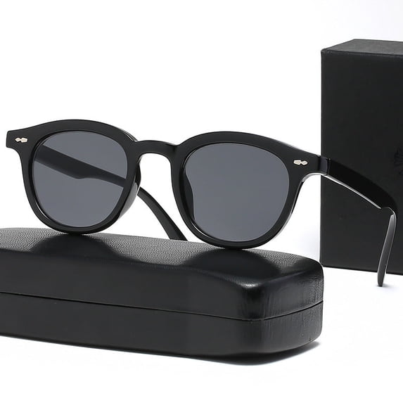 Retro Sunglasses Korean Fashion Simple Lightweight Eyewear with Resin Lens and PC Frame Street Shot Look Frame Width