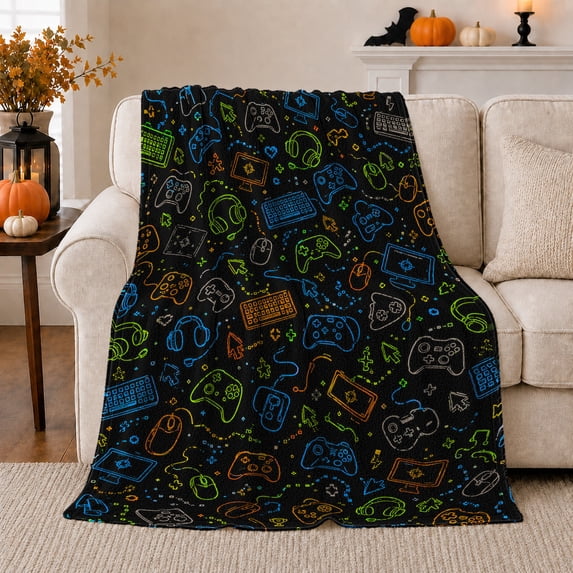 Retro Gaming Gamer, Playful Festive Scene, Warm Flannel Blanket for Home Library and Reading Nook with Detailed Artwork, Art Lovers Friendship Gift, Festive Home Decor