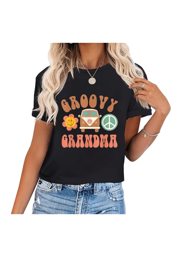 Retro Groovy Grandma Women's T-Shirt Vintage 70s Hippie Style Short Sleeve Tee Mother's Day Gift Idea Peace Sign Flower Graphic Top