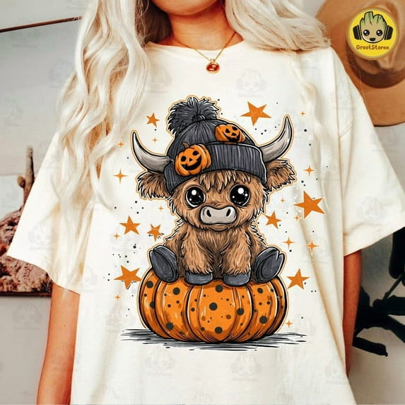 Retro Halloween Highland Cow Shirt, Moo I Mean Boo Shirt, Funny Fall Pumpkin Cow Shirt, Trendy Cute Highland Cow Shirt, Trick Or Treat Shirt