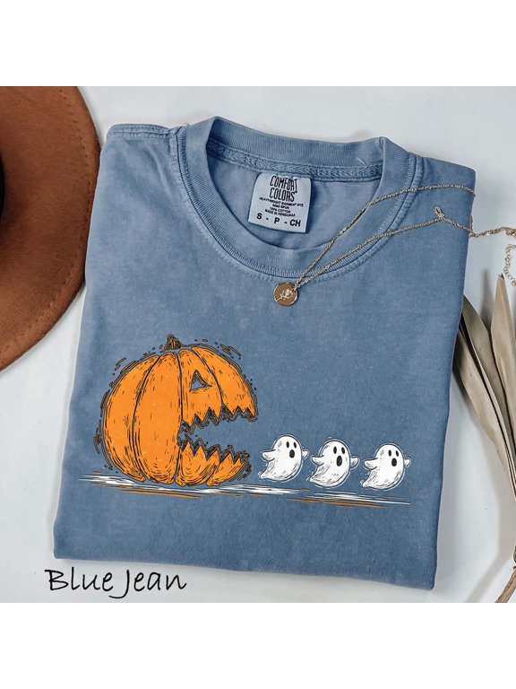 Retro Halloween Pumpkin Eat Ghosts Shirt, Funny Halloween Shirt, Halloween Gamer Gift, Halloween Party Tee,Pumpkin Pac Man T-Shirt