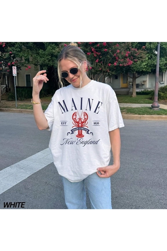 Retro Maine New England Fresh Lobster Graphic T-Shirt Women's Vintage Aesthetic Coastal Summer Oversized Cotton Tee White
