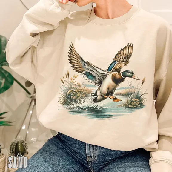 Retro Mallard Ducks Fall Pond Scene Sweatshirt, Unisex best Gift for Men Women