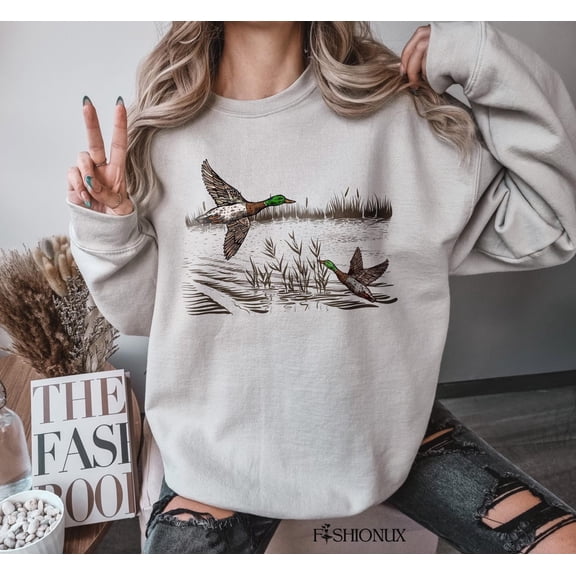 Retro Mallard Ducks Fall Sweatshirt, 90S Waterfowl Duck Outfit, Vintage Duck Shirt, Animal Lover Shirt, Vintage Fall Hoodie, Cute Fall Shirt TSHIRT All Size S-5XL