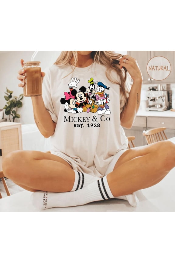 Retro Mickey Co 1928 Disneyland T-Shirt, Mickey And Friends Vintage Disneyworld Shirt, Disneyland Trip 2025 Shirt, Disney Family Tee Tops-5Xl Shirt