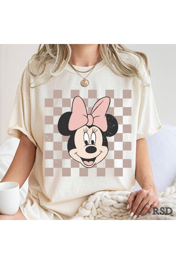 Retro Minnie Mouse Comfort Colors T-Shirt, Vintage Minnie, Disney Vacation, Disneyland Minnie Shirt, Magic Kingdom, Classic Minnie Tee Mouse,Ivory color,size M