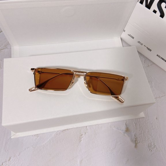 Mens Retro Sunglasses With Metal Frame Fashion Eyewear AC Lenses And Durable Frame For Daily Wear For All Day Comfort