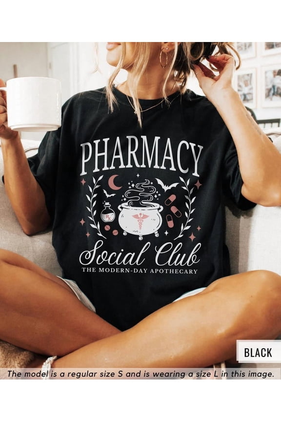 Retro Pharmacy Social Club T-Shirt Modern Day Apothecary Pharmacist Gift Vintage Medical Professional Graphic Tee Unisex Black