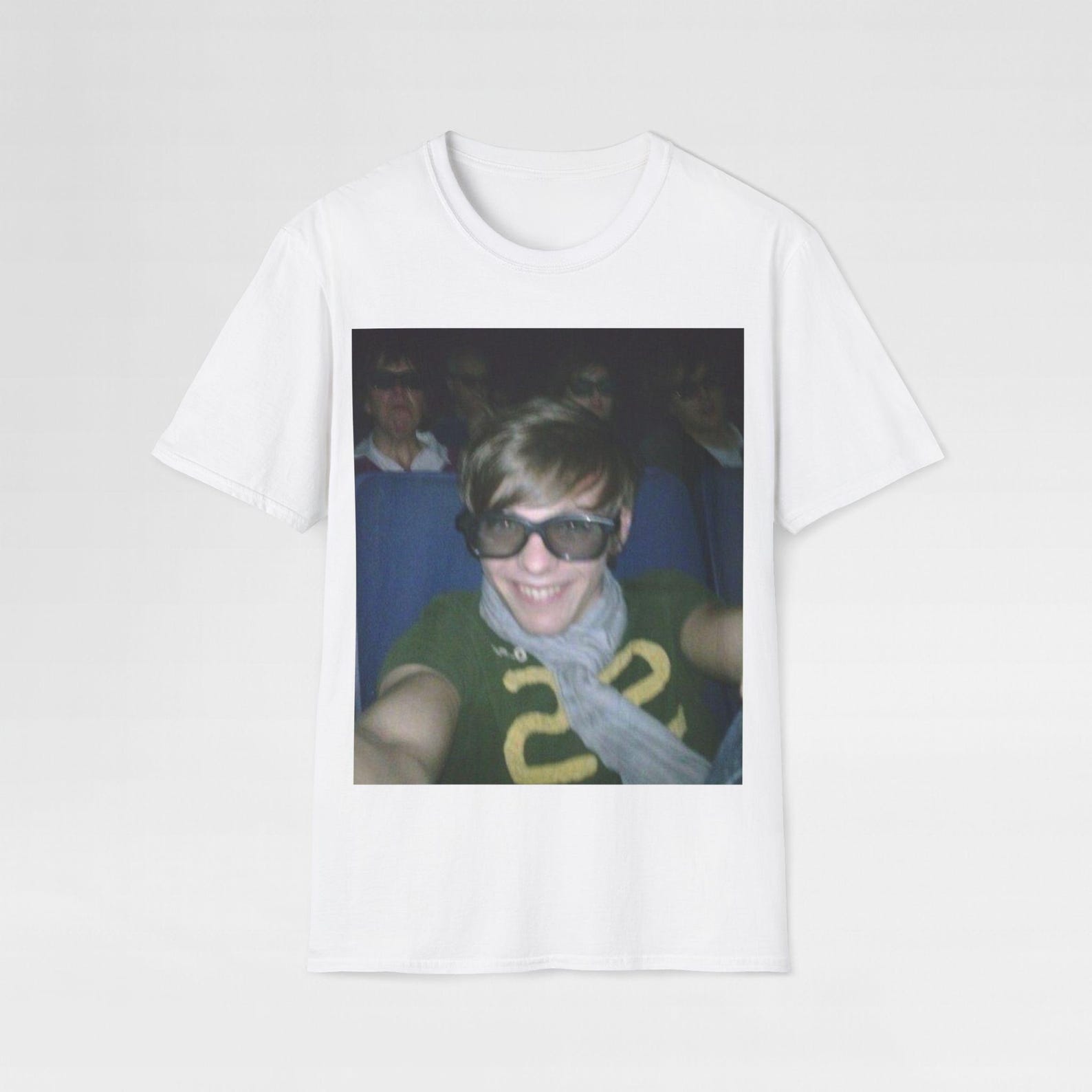 Retro Photo Print Tee, Vintage Movie Snapshot Graphic, Aesthetic ...