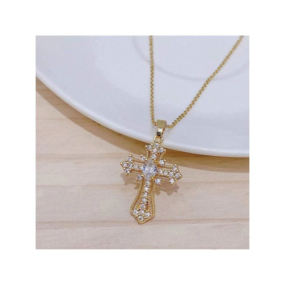 Retro Punk Necklace - Personalized Zirconia Pendant, Niche Euro-American Steel Collarbone Chain