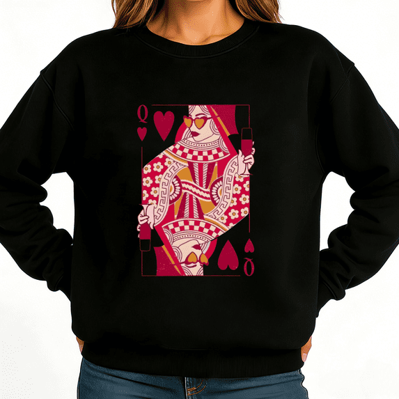 Retro Queen Of Hearts Womans Sweatshirt Graphic Sweatshirt White Black S-3XL Card Lover Gift Loose Fit Crew Neck Tops