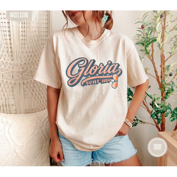 Retro Script Graphic Tee Vintage Style T-shirt Aesthetic Shirt Ivory Groovy Lettering Top Casual Summer Tee