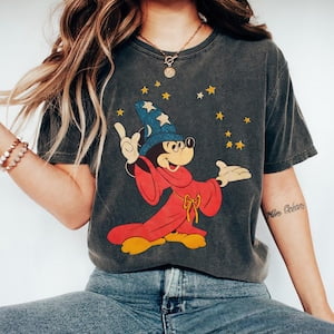 Retro Sorcerer Mickey Mouse Shirt, Magic Wizard Mickey Fantasmic Disneyland Walt Disney's Fantasia, Magic Kingdom Disneyland Family Gift