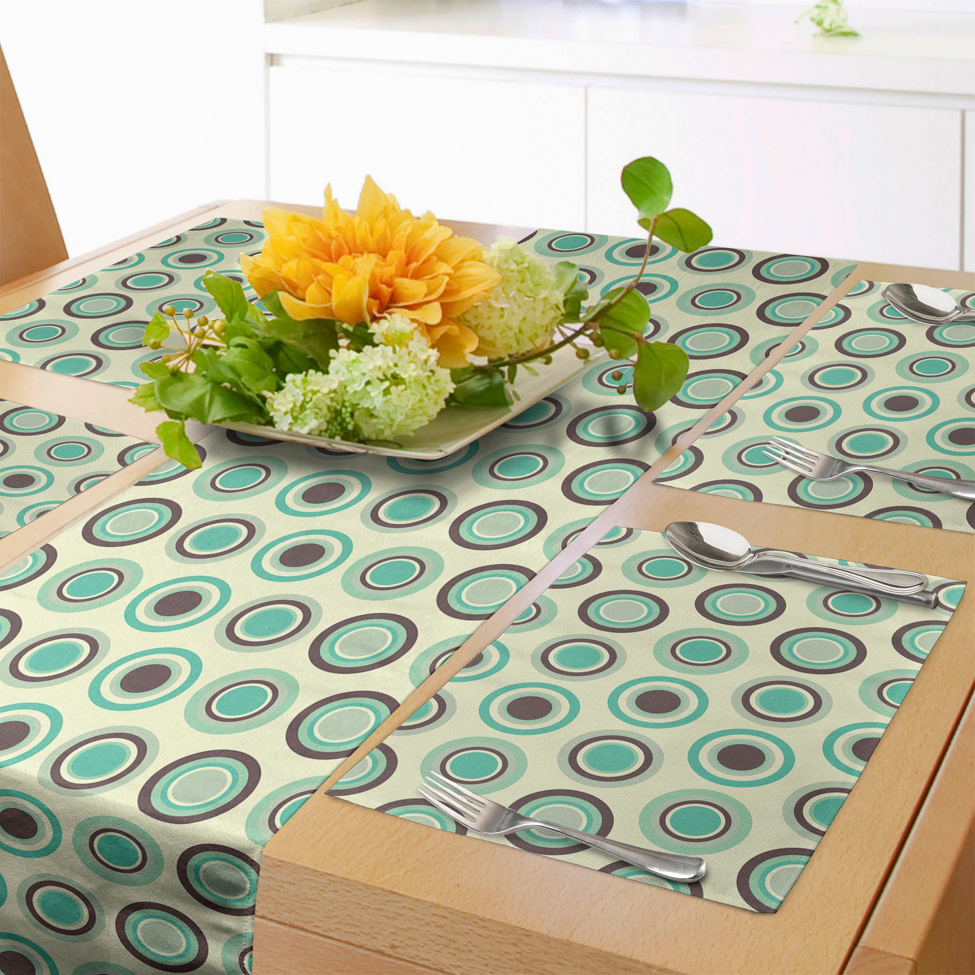 Retro Table Runner & Placemats, Polka Dotted Pattern in Pastel Colors Old Fashioned Tile Ring