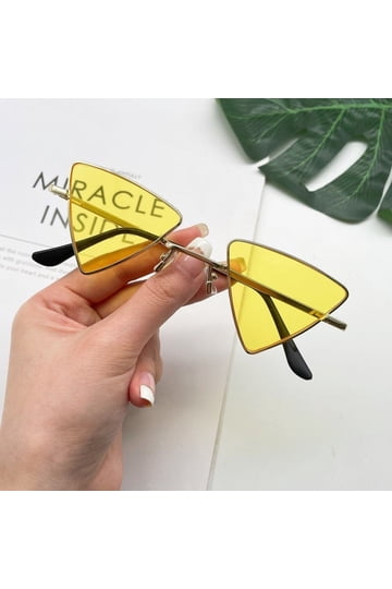 Shop Trendy Triangle Sunglasses in Vibrant Colors for  display picture 3