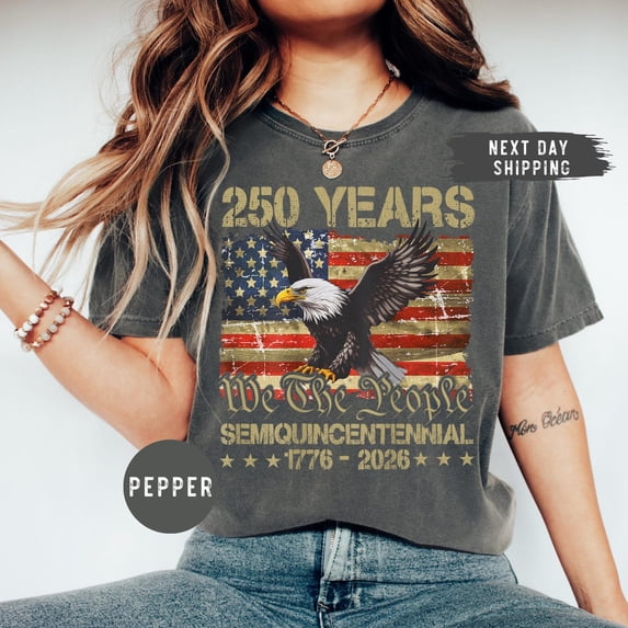 Retro USA 250 Shirt, Celebrate 250th Anniversary Shirt Independence Day Shirt USA Flag Tee 4th of July Shirt Patriotic Gift