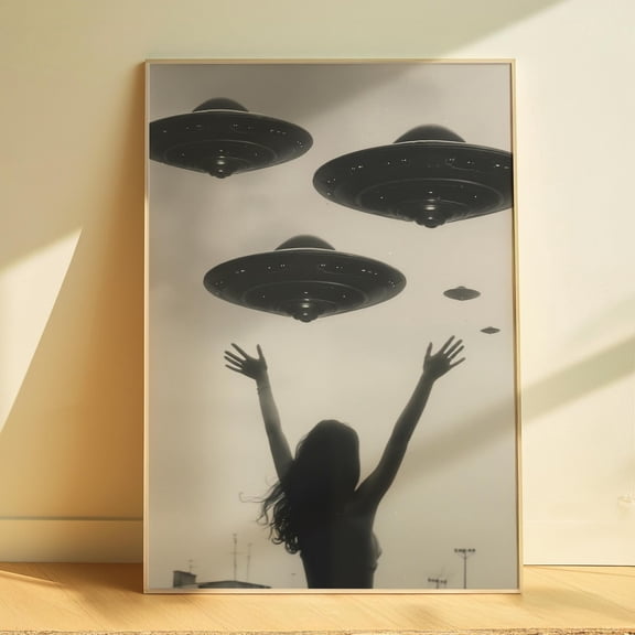 Retro Ufo Wall Art Photography Poster Print Aesthetic Ufo Poster Surreal Art Print Trendy Wall Decor Flying Saucer Poster Sci Fi Wall Decor Wall Art, Modern Wall Decor, 12x18 UNFRAMED