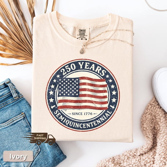 Retro Usa 250 Shirt, Celebrate 250th Anniversary Sweatshirt Usa Flag Tee 4th of July Patriotic Gift, Independence Day Shirt