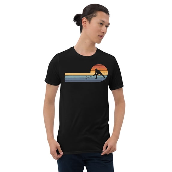 Retro Vintage Ice Hockey Player Expert Hockey Sports Lover Short-Sleeve Unisex T-Shirt (Black, S)