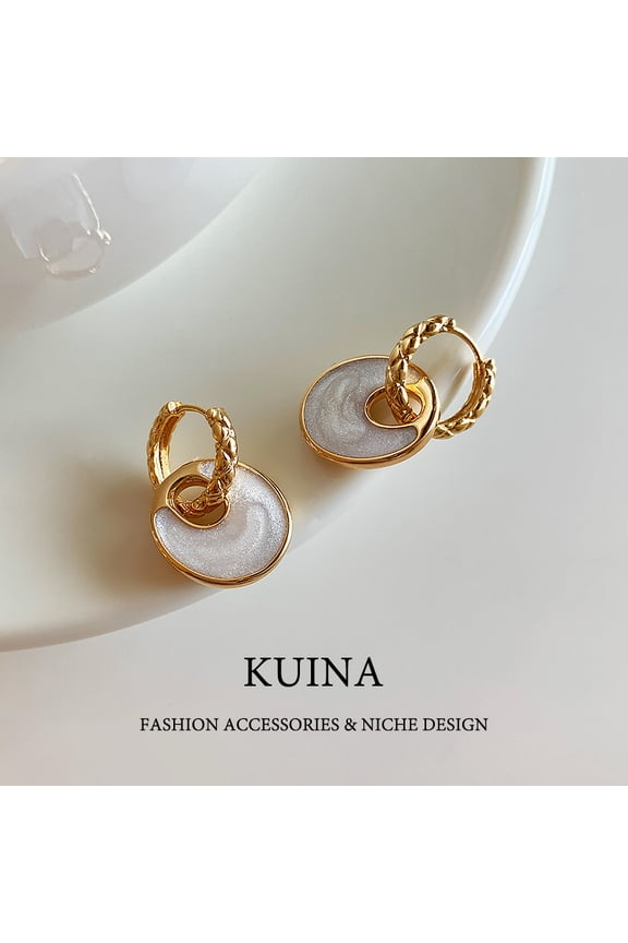 Retro enamel light luxury senior sense of earrings earrings female design earrings new explosive models exquisite ear buckle earrings