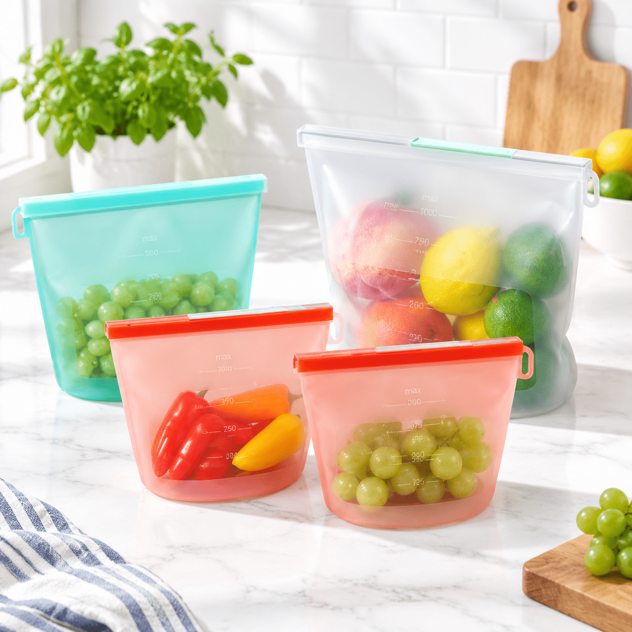 Reusable Silicone Food Storage Bags 4-Pack, Mixed Sizes (2 Sandwich, 1 ...