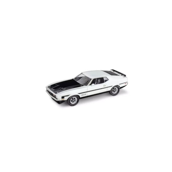 Revell 1971 Ford Mustang Boss 351 Model Kit, 1:25 Scale, Skill Level 4
