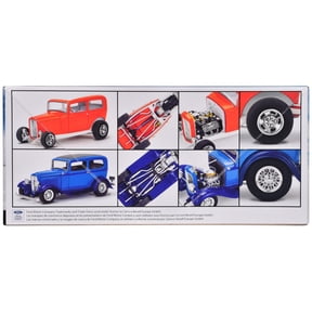 Revell 145539090 1/25 32 F0RD Tudor Sedan 2N1 Plastic Model Kit