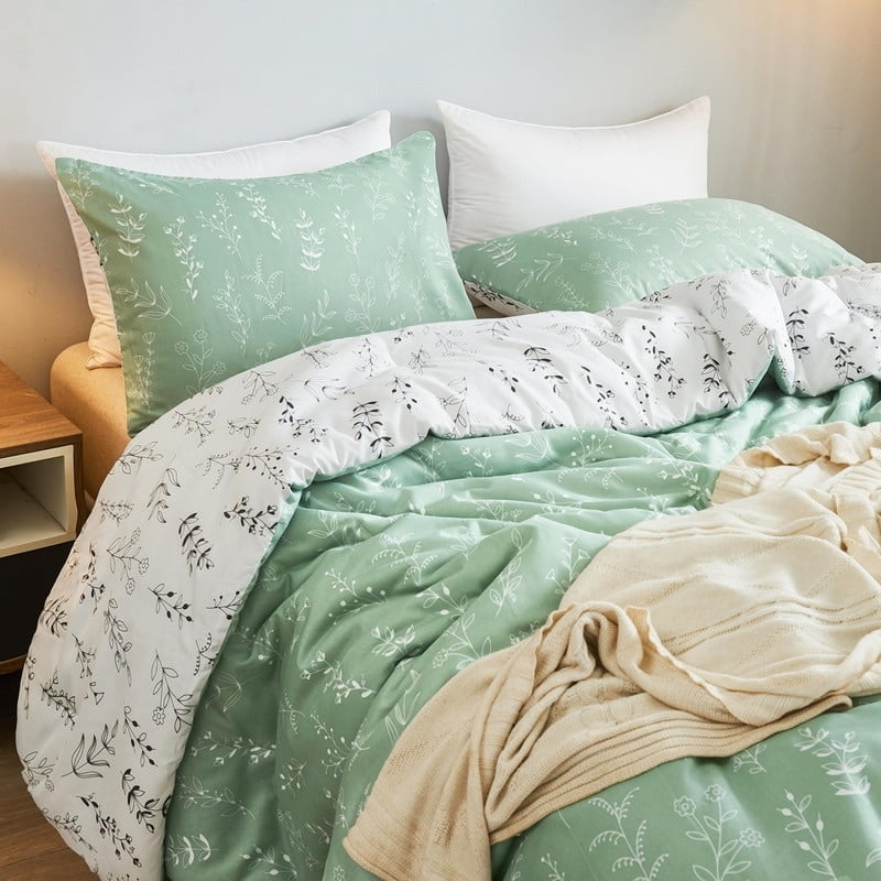 Sage Green Floral Reversible Queen Comforter Set with Microfiber Fill