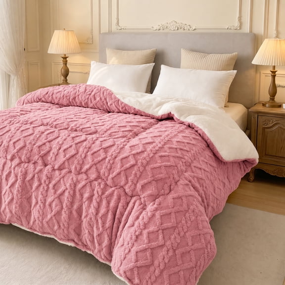 Reversible Fluffy Winter Quilt, Jacquard Plush Bed Quilt for Cold Weather, Cozy Bedding for Restful Sleep Pink Twin Size