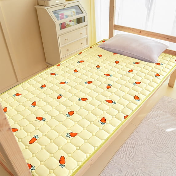 Reversible Mattress Protector Twin Mattress Pad Non Slip Quilted Mattress Cover Breathable Cooling Bed Protector Washable Mattress Topper for Dorm Bedroom Guest Room Home Soft Sleep Comfort