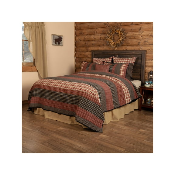 Beckham Quilt by VHC Brands