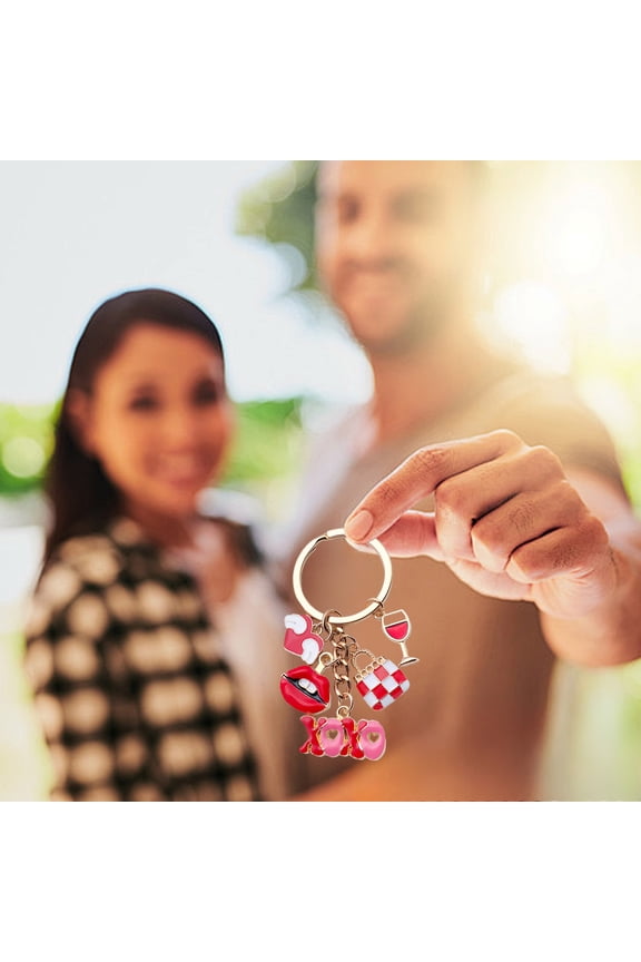 Valentine's Day Red Keychain Accessories Bag Accessories Couples Cute Keychain Accessories Pendants Valentine's Day Gifts