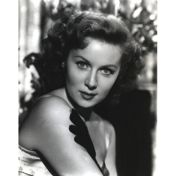 Rhonda Fleming Posed in Black and White Portrait Photo Print (8 x 10)