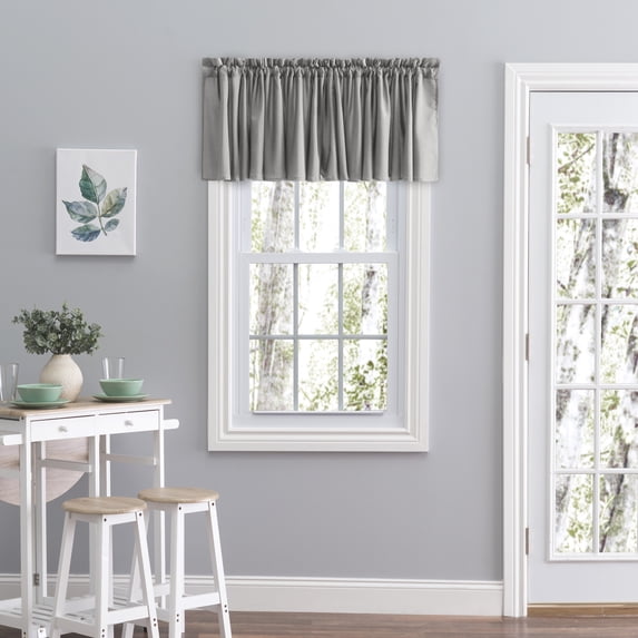 Ricardo Glasgow Valance