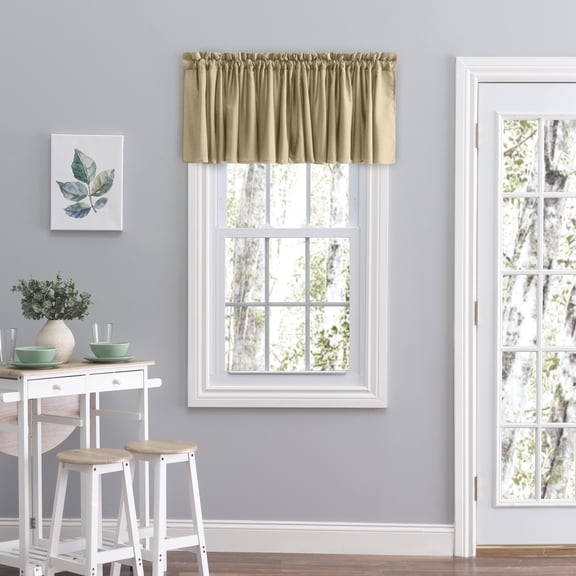 Ricardo Glasgow Valance