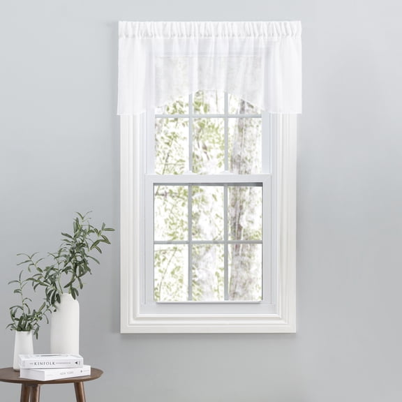 Ricardo Shannon Cresent Valance